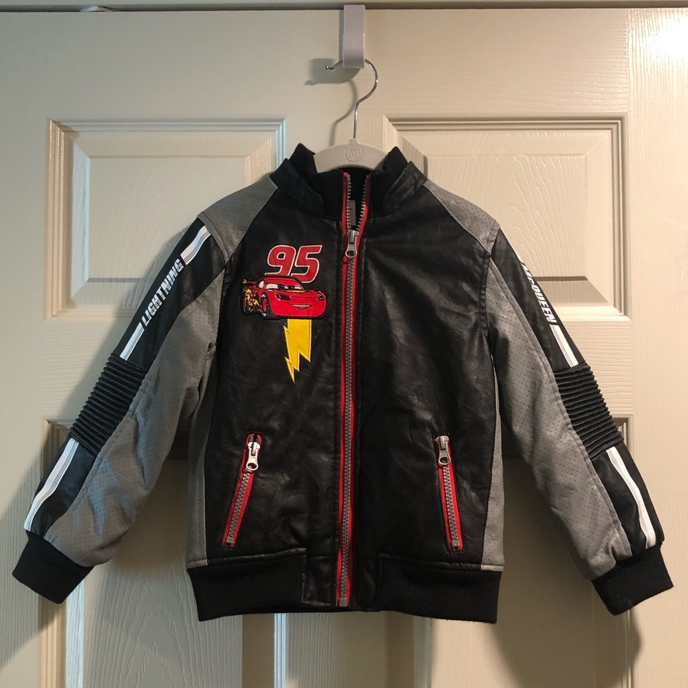 Disney Pixar Cars Lightning McQueen kids size 4T jacket